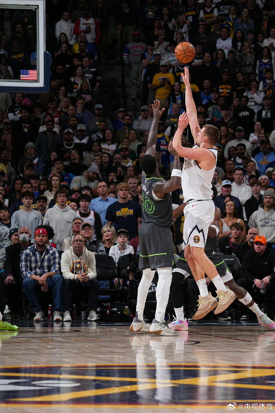 yabo-28日美网男子单打第2轮德约科维奇